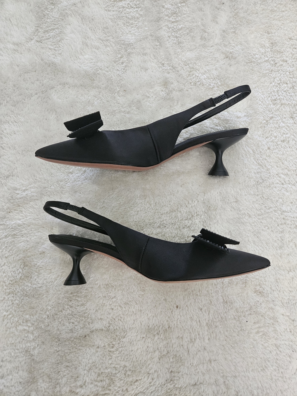 NWT BCBGMaxAzria Size 7.5 Black Crystal Bow Kitten Heel Pumps Preppy Coquette - Picture 9 of 12